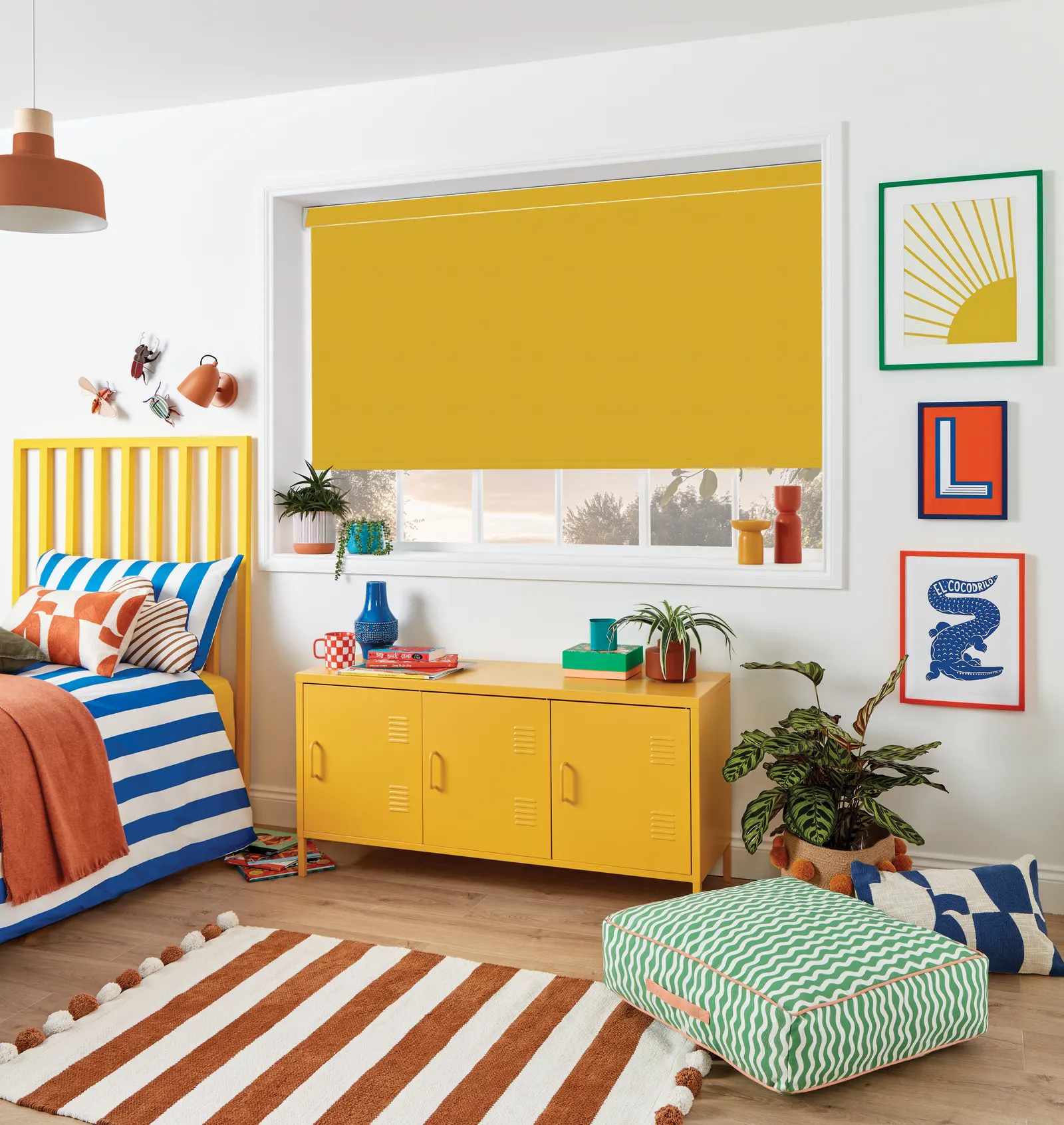 Motorised blind at a large window – Harborne Blinds